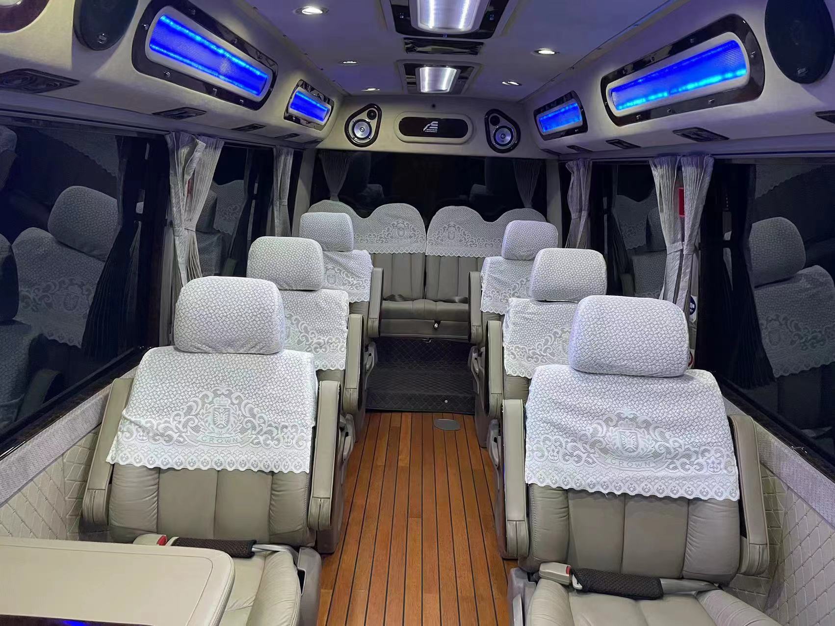 西雙版納旅游包車(chē)服務(wù)